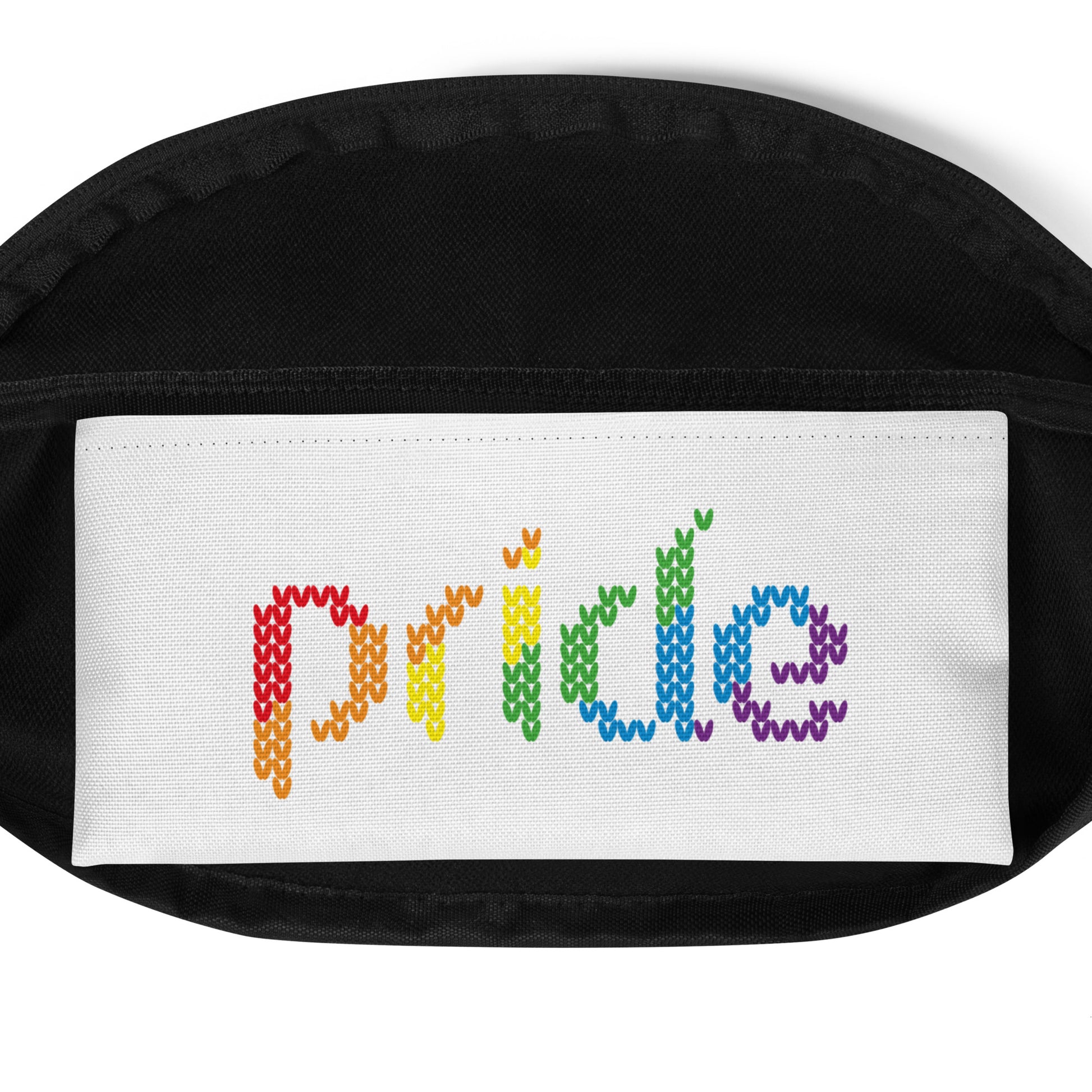 Bedruckte Innentasche der PRIDE Gürteltasche 2023 mit Hahnentritt-Muster